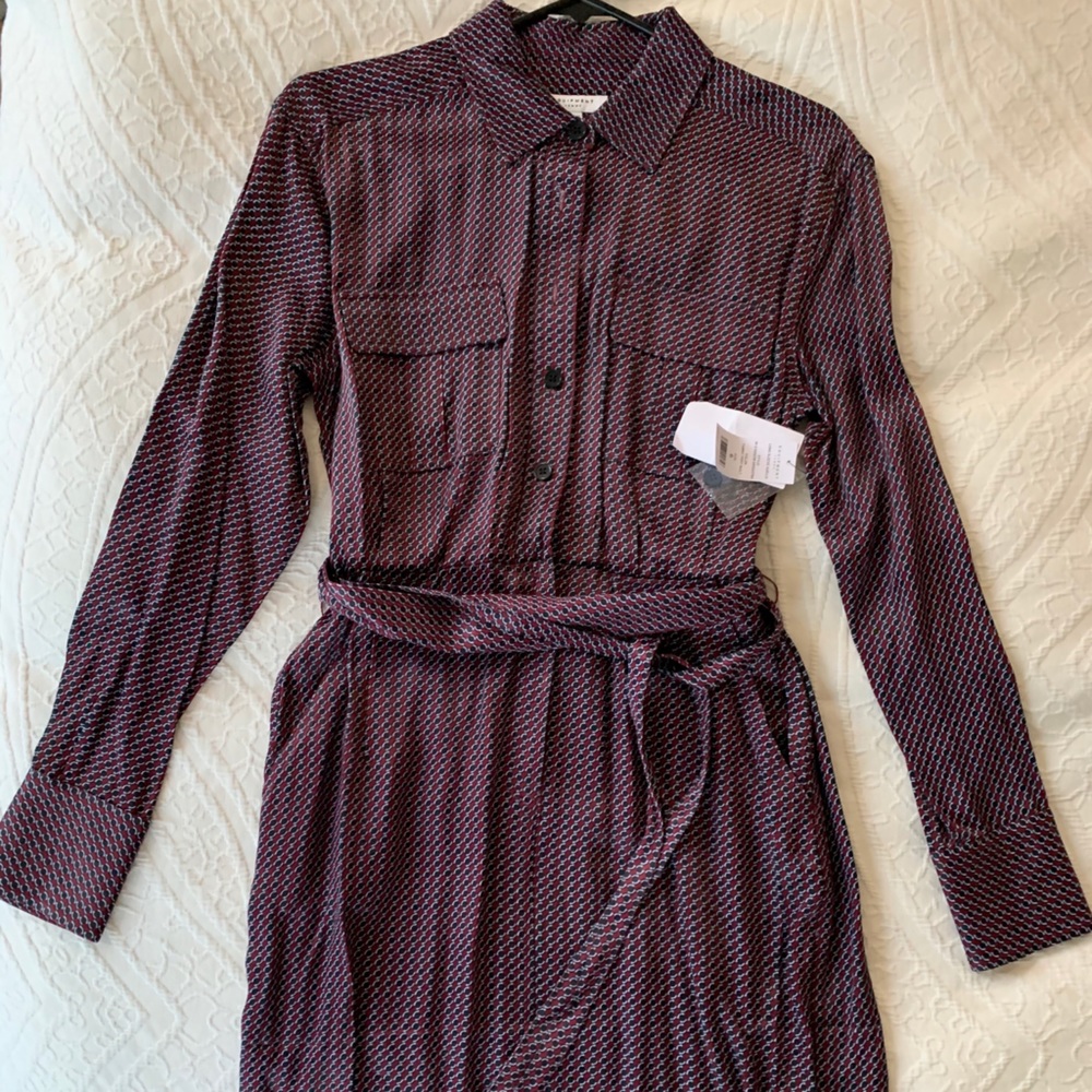Equipment dress size 6